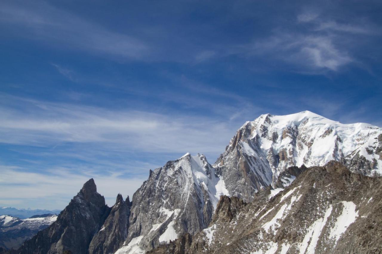 Grand Hotel Courmayeur Mont Blanc, By R Collection Hotels Esterno foto
